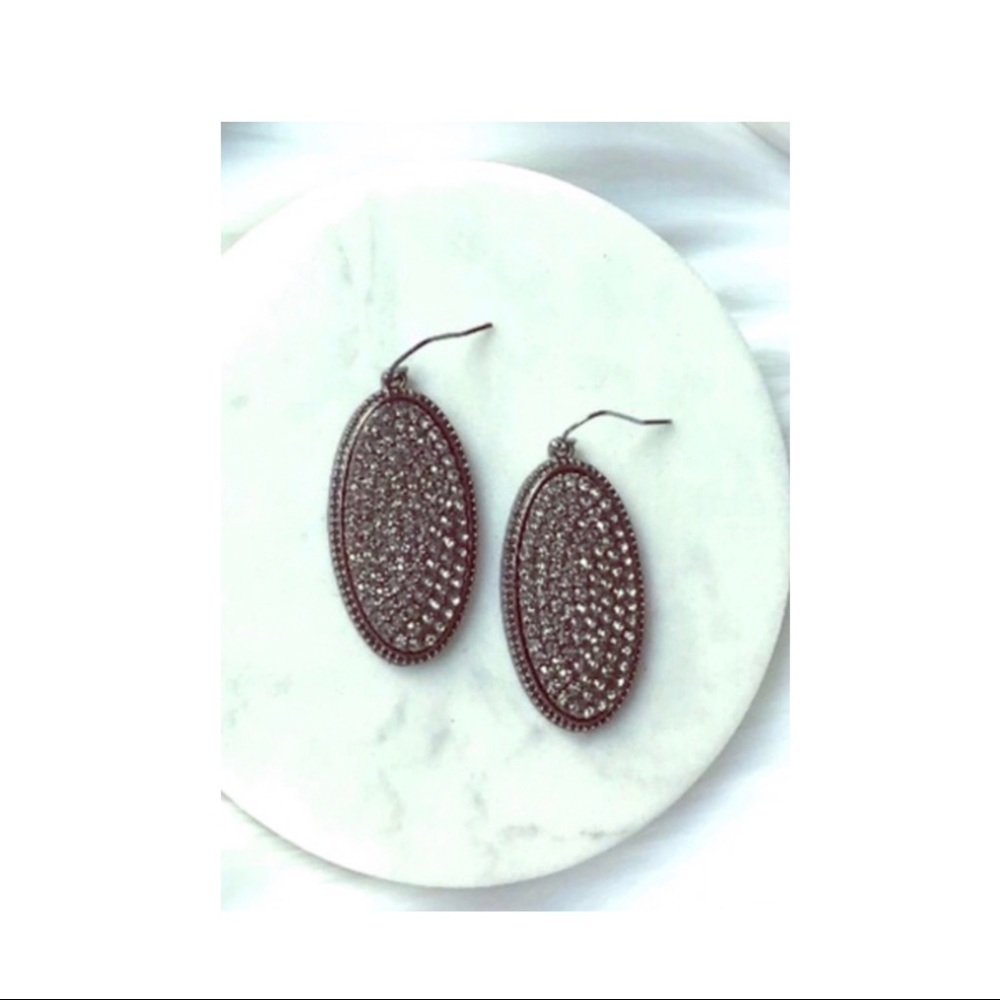 Women’s Pave Oval Earrings